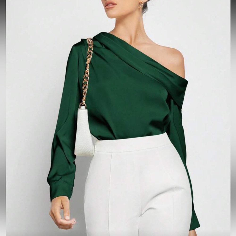 Elegant Green  Off-Shoulder Women's Top